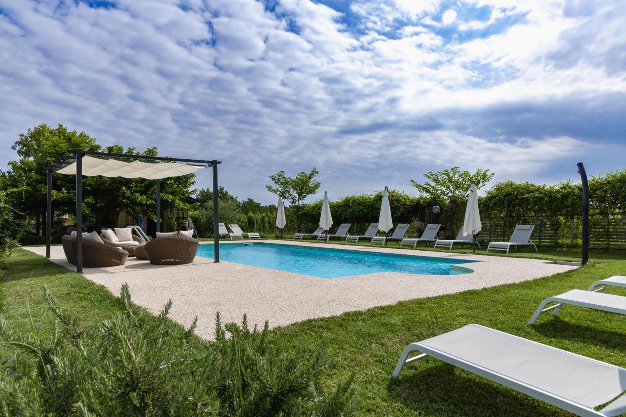 La Cantinella Country House 拉莫拉 外观 照片